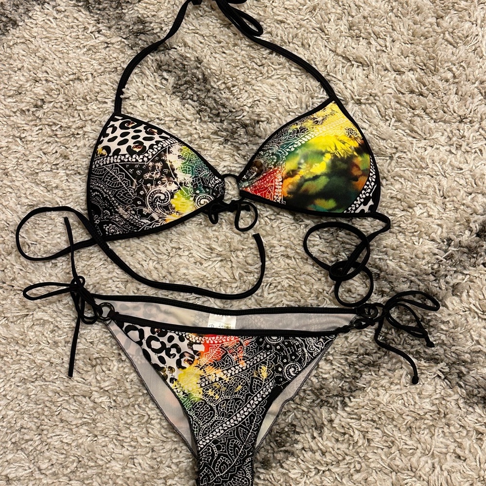 Colorful Patterned Body Glove Bikini Set - Small